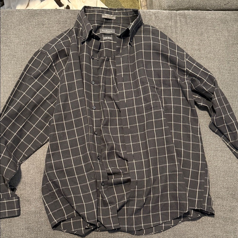 Van Heusen Men's Dark Grid Pattern Shirt